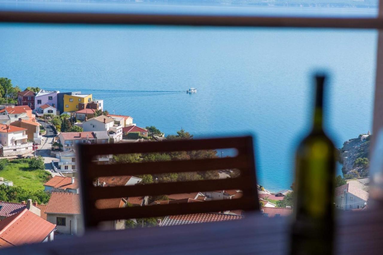 Apartman Zoe Vrbnik Екстериор снимка